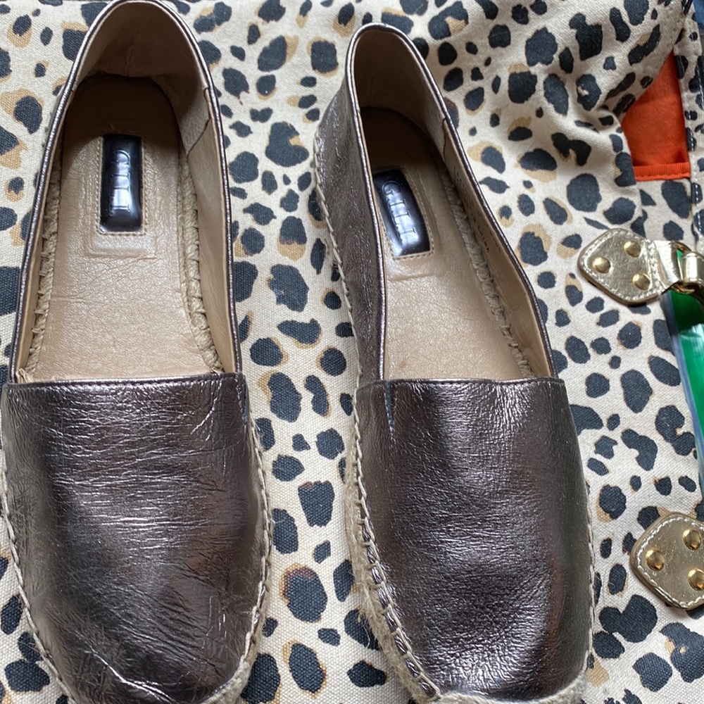G.I.L.I. Gold Leather Closed Toe Espadrilles